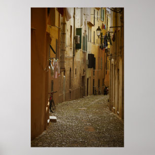 Póster Calle oscuro en Nápoles, poster vertical en Italia