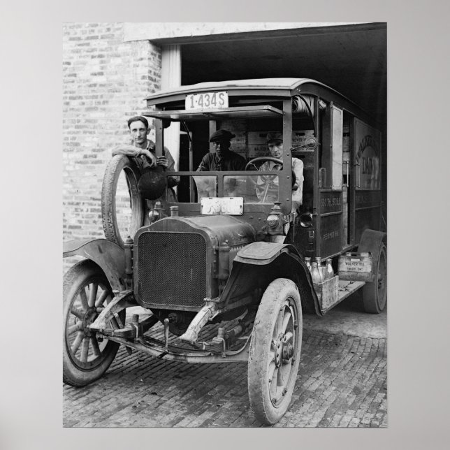 Póster Camión de Lácteos, 1921. Foto Antigua (Frente)
