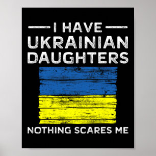 Póster Camiseta de padre e hija Nada me asusta Mamá ucran