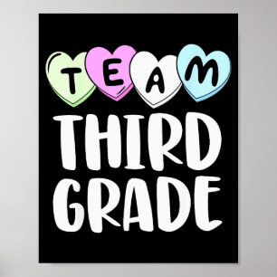 Póster Camiseta de tercer grado de equipo 3er amor corazo