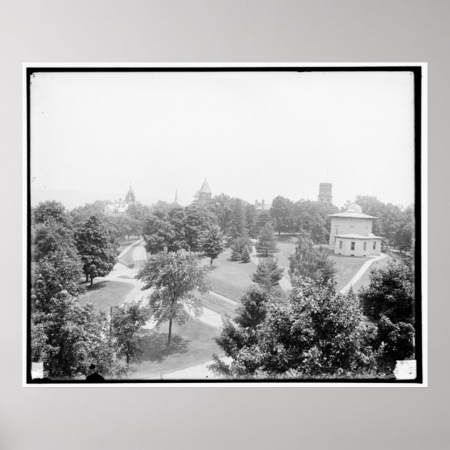 Póster Campus, Amherst College, Amherst, Mass. c1905 (Frente)