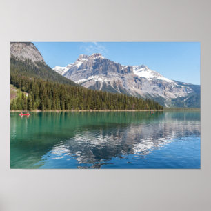 Póster Canoa en el famoso Lago Esmeralda - Yoho NP, Canad