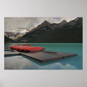 Póster Canoas rojas en el lago Louise