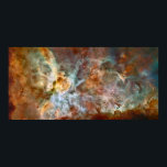Póster Carina Nebula - NGC 3372<br><div class="desc">Echa un vistazo a una guardería de nacimiento de estrellas a través del poderoso ojo de Hubble en esta colorida vista de la Nebulosa Carina. Esta enorme nebulosa se encuentra a unos 7500 años luz de distancia y cuenta con la estrella variable eta Carinae visible y sus dos lóbulos de...</div>