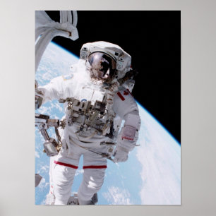 Póster Carretera espacial (STS-100)