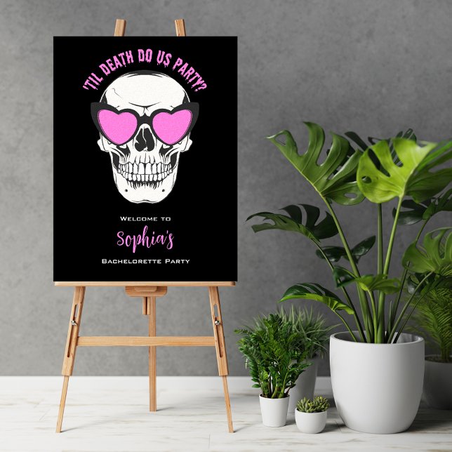 Póster Cartel de bienvenida de la fiesta de la bachillera (Black and pink skull bachelorette party welcome sign.)