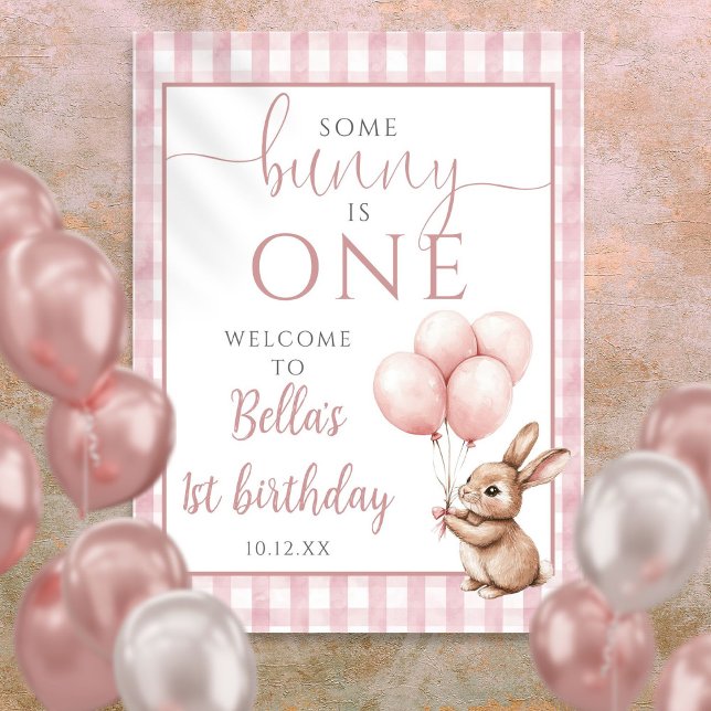 Póster Cartel de bienvenida para el 1er cumpleaños de Lit (Little Bunny Pink 1st Birthday Welcome Sign)