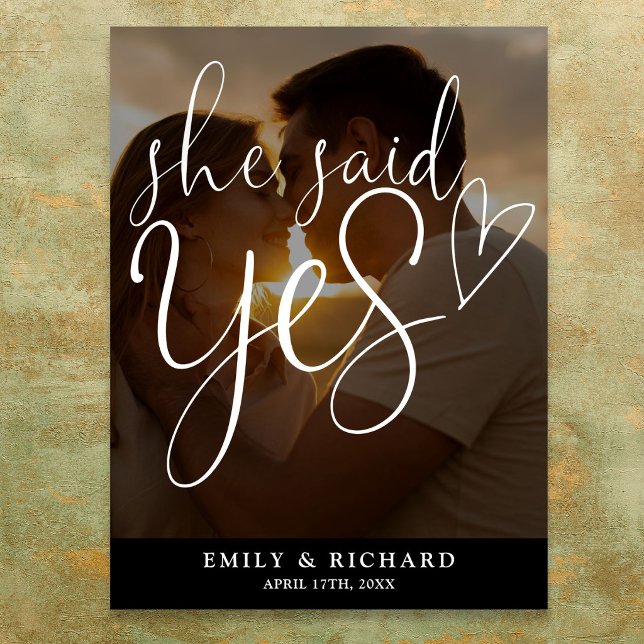 Póster Cartel de bienvenida para la fiesta de compromiso  (She Said Yes Engagement Party Photo Welcome Sign)