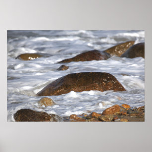 Póster Cartel de rocas y olas en Rhode Island