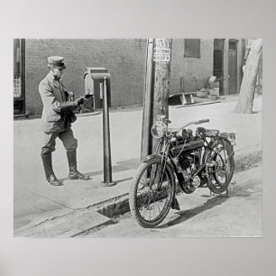 Póster Cartero en Motocicleta, 1909. Foto Antigua