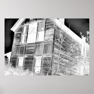 Póster Casa abandonada de dos historias - negativa