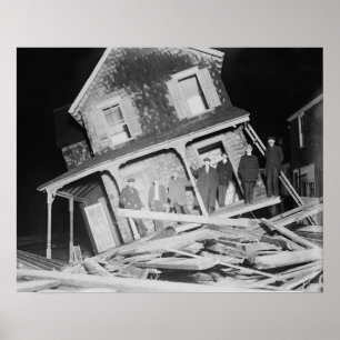 Póster Casa dañada por tormenta, 1914. Foto antigua