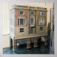 Casa de muñecas barnizadas con balcón