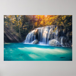 Póster Cascada de Erawan en la provincia de Kanjanaburi e