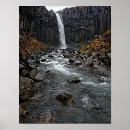Póster Cascada de Svartifoss en poster de Islandia