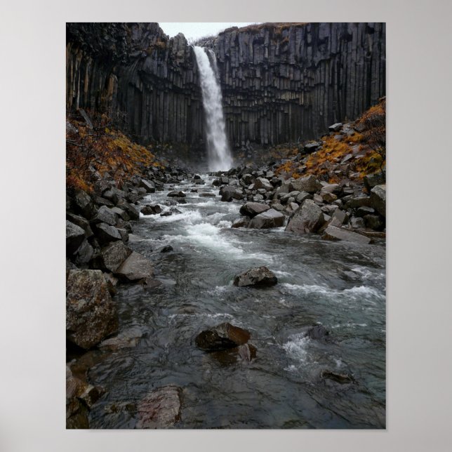 Póster Cascada de Svartifoss en poster de Islandia (Frente)