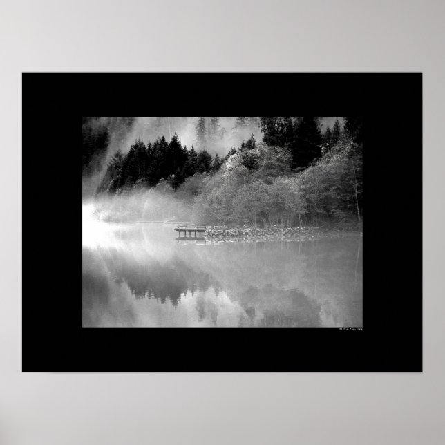 Póster Cascada - Dock a orillas del lago (Frente)