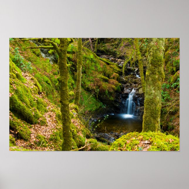 Póster Cascada en Argyll, Poster de Escocia (Frente)