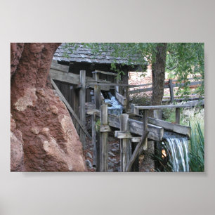 Póster Cascada en el ferrocarril grande de la montaña del