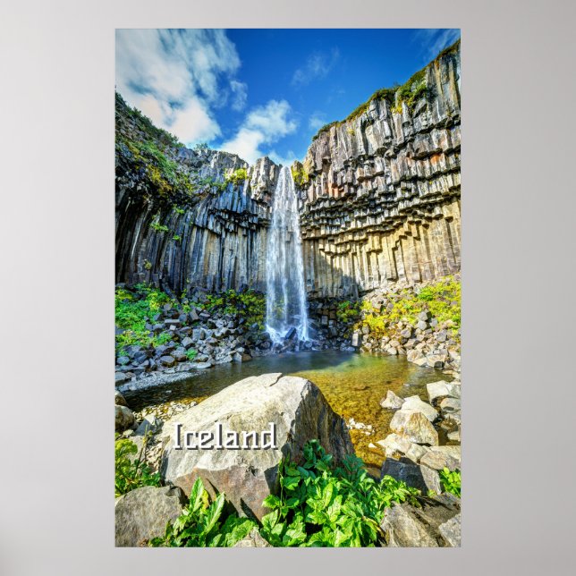 Póster Cascada Svartifoss, Islandia (Frente)