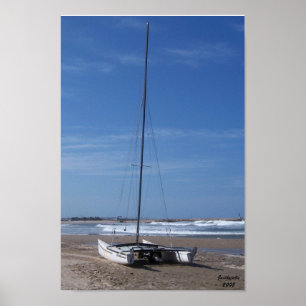 Póster Catamarán En Una Playa