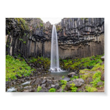 catarata Svartifoss