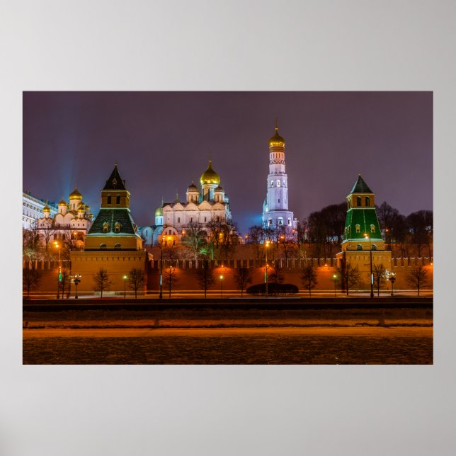 Póster Catedrales del Kremlin de Moscú de noche (Frente)