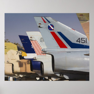 Póster Caza Kfir construido por Israel