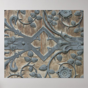 Póster Cerradura medieval de hierro en la puerta de mader