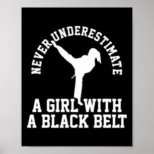 Póster Chica cinturón negro de karate taekwondo