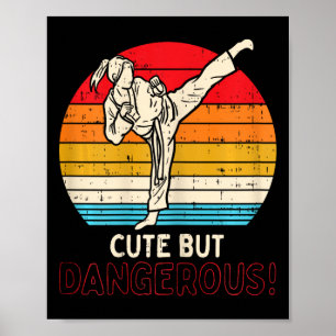 Póster Chica Corto Pero Peligroso Ponytail Kick Karate Ta
