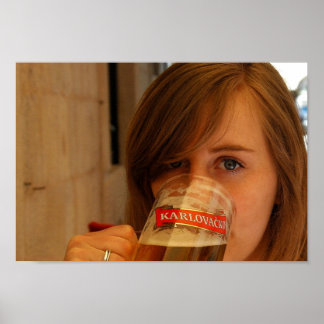 Póster Chica de Karlovacko