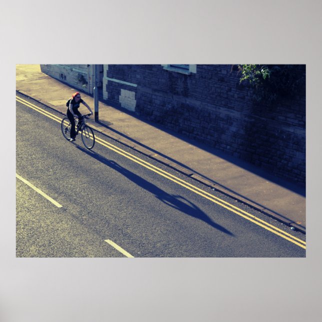 Póster Chica en una bicicleta (efecto de proceso cruzado) (Frente)