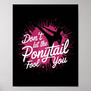 Póster Chica Karate Confianza Con Patada 