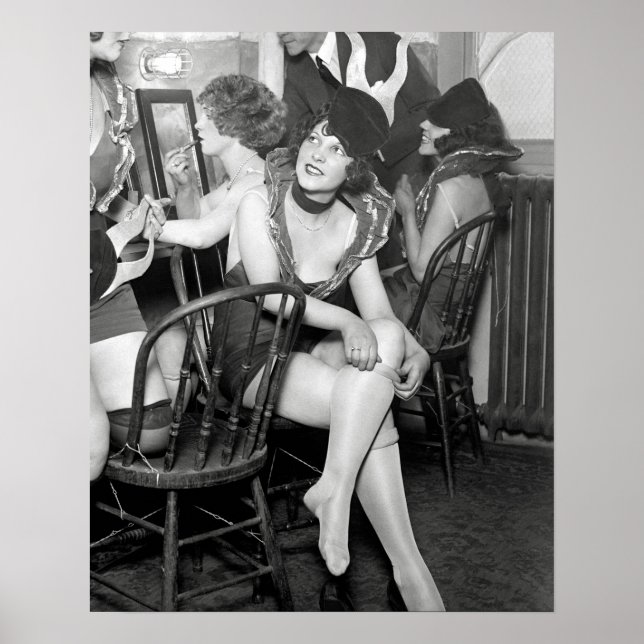 Póster Chicas del espectáculo tras bambalinas, 1926. Foto (Frente)