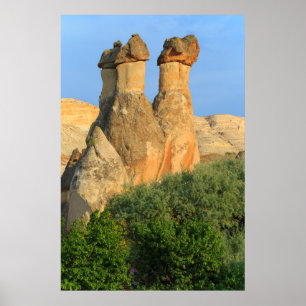 Póster Chimeneas de Hadas al Atardecer