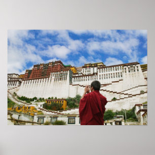 Póster China, Tíbet, Lhasa, monje tibetano con Potala