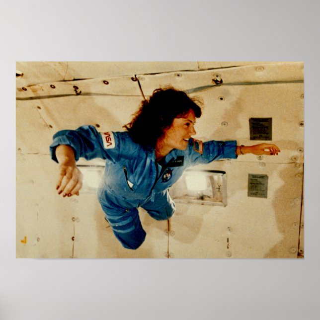 Póster Christa McAuliffe En Entrenamiento Sin Pesos (Frente)