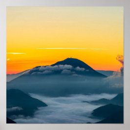 Póster Cielo de amanecer naranja sobre Uršlja gora, Eslov