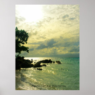 Póster Cielo de puesta de sol con rayo de sol Playa Crepú