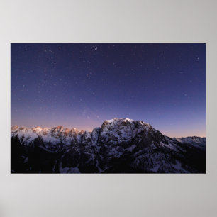 Póster Cielo estrellado sobre montañas