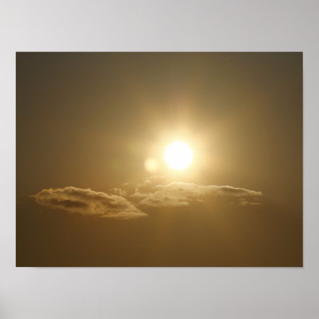 Póster Cielo naranja con sol y nubes (Frente)