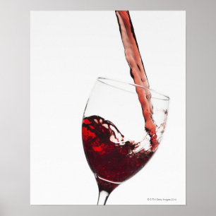 Póster Ciérrese para arriba del vino rojo que es vertido