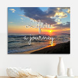 Póster Cita Inspiradora personalizado foto personalizada<br><div class="desc">Sube una foto, personalizar el texto y crea fácilmente tu poster de fotos personalizado. Haga clic en PERSONALIZAR MÁS AÚN para cambiar el color del texto. Puede TRANSFERIR este DISEÑO a otros productos de Zazzle y ajustarlo para que se ajuste a la mayoría de los artículos de Zazzle. Los diseños...</div>