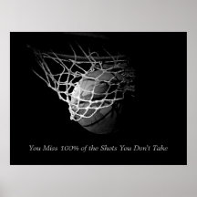 Cita Motivacional de Baloncesto en Blanco y Negro