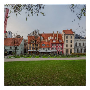 Póster Ciudad antigua de Riga en otoño
