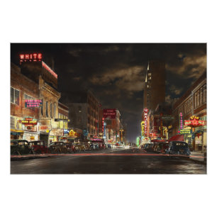 Póster Ciudad - Dallas TX - Calle Elm de noche 1941
