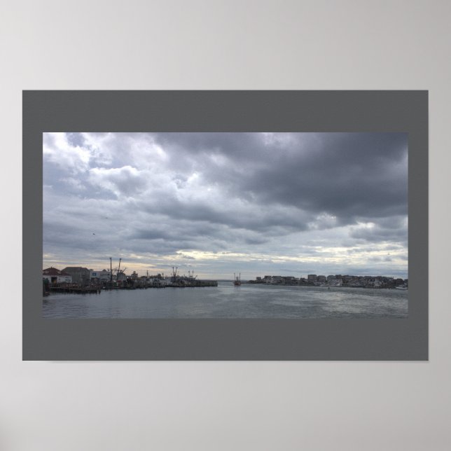 Póster Cloudy Day Waterscape Photo Poster (Frente)