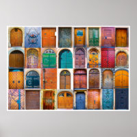 Collage de puertas delanteras medievales en Praga,