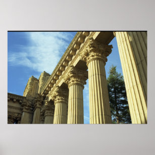 Póster Columnas de estilo griego en el palacio de Bellas 